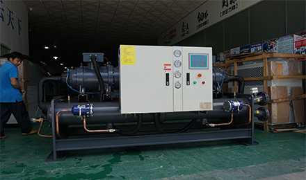 螺桿式冷水機運行操作步驟